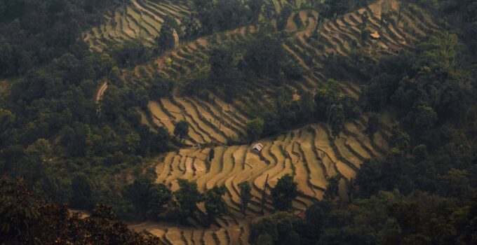 Photo Mountains, Ethnicities